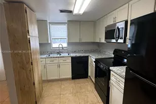 4159 SW 66th Ln, Davie, FL 33314 - Photo 4
