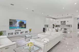 8143 NW 47th Terrace, Doral, FL 33166 - Photo 4