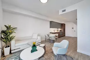 580 72nd, Miami Beach, FL 33141 - Photo 4