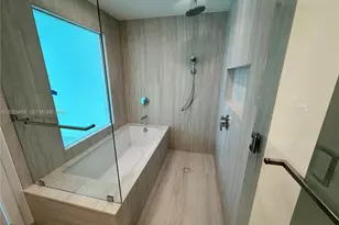 2411 Laguna Cir, North Miami, FL 33181 - Photo 16