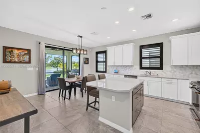 4460 Gramercy Dr, Oakland Park, FL 33309 - Photo 6