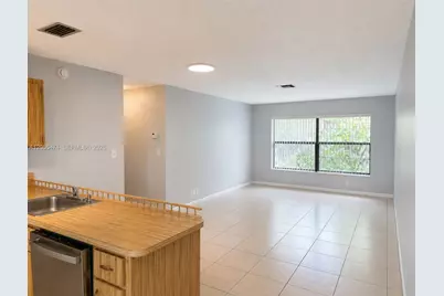 10355 NW 35th St #10355, Coral Springs, FL 33065 - Photo 6