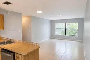 10355 NW 35th St, Coral Springs, FL 33065 - Photo 6
