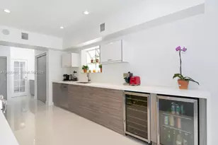 1365 Daytonia Rd, Miami Beach, FL 33141 - Photo 14