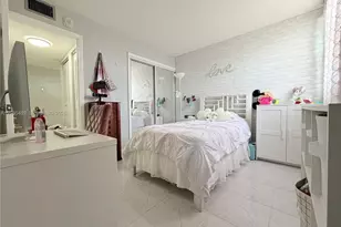 9410 W Flagler St, Miami, FL 33174 - Photo 12