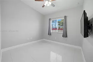 935 NW 2nd Ave, Fort Lauderdale, FL 33311 - Photo 16