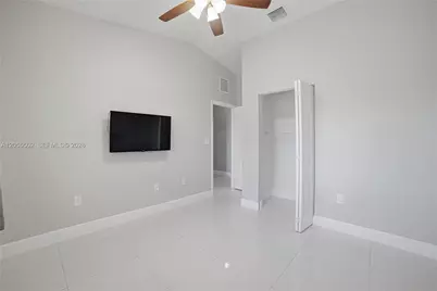 935 NW 2nd Ave, Fort Lauderdale, FL 33311 - Photo 14