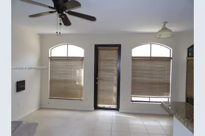 10315 NW 30th Ter #10315, Doral, FL 33172 - Photo 4