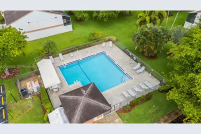 7050 SW 42nd Ct, Davie, FL 33314 - Photo 24