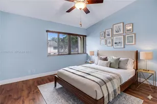 7050 SW 42nd Ct, Davie, FL 33314 - Photo 10