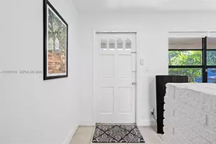 3035 Hayes St, Hollywood, FL 33021 - Photo 6