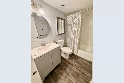 200 Jacaranda Country Club Dr #4B, Plantation, FL 33324 - Photo 14