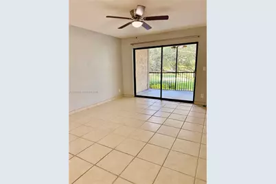 200 Jacaranda Country Club Dr #4B, Plantation, FL 33324 - Photo 6