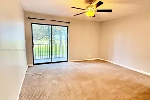 200 Jacaranda Country Club Dr, Plantation, FL 33324 - Photo 10