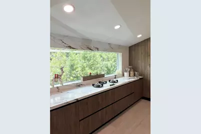 4515 Alton Rd, Miami Beach, FL 33140 - Photo 8