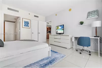 485 Brickell Ave #2306, Miami, FL 33131 - Photo 20