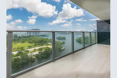 16385 Biscayne Blvd #1103, North Miami Beach, FL 33160 - Photo 14