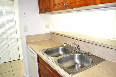 8004 SW 149th Ave #C109, Miami, FL 33193 - Photo 8