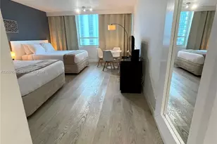 5445 Collins Ave, Miami Beach, FL 33140 - Photo 24