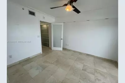 6301 Collins Ave #2402, Miami Beach, FL 33141 - Photo 34