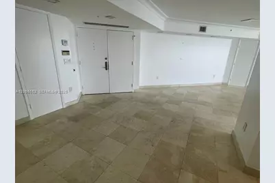 6301 Collins Ave #2402, Miami Beach, FL 33141 - Photo 4