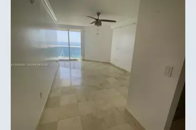 6301 Collins Ave #2402, Miami Beach, FL 33141 - Photo 20