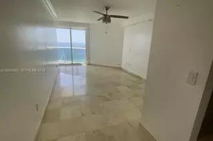 6301 Collins Ave, Miami Beach, FL 33141 - Photo 20