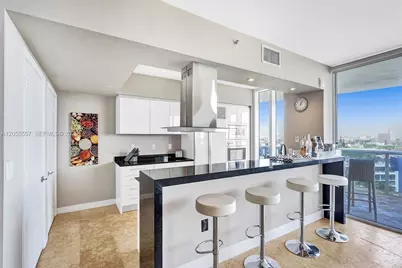 400 Alton Rd #1011, Miami Beach, FL 33139 - Photo 6