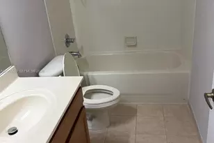 27918 SW 140th Ave, Homestead, FL 33032 - Photo 10
