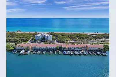 4234 N Ocean Dr, Hollywood, FL 33019 - Photo 2