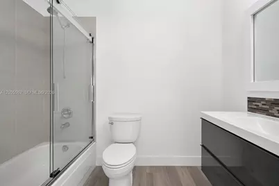 4234 N Ocean Dr, Hollywood, FL 33019 - Photo 26