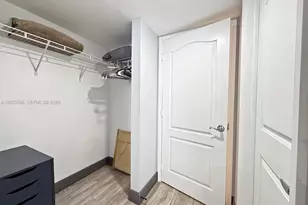 1200 Brickell Bay Dr, Miami, FL 33131 - Photo 10