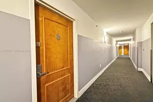 1200 Brickell Bay Dr, Miami, FL 33131 - Photo 14