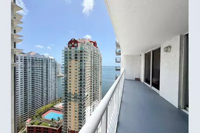1200 Brickell Bay Dr #3106, Miami, FL 33131 - Photo 12