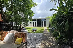2000 SW 25th St, Miami, FL 33133 - Photo 2