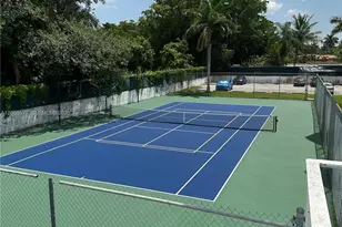 486 NW 165th St Rd, Miami, FL 33169 - Photo 8