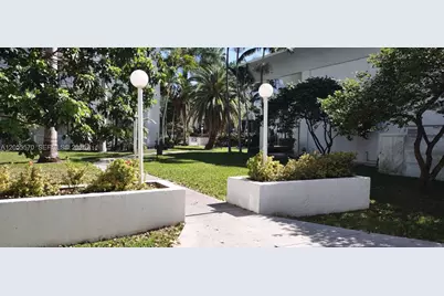486 NW 165th St Rd #B-101, Miami, FL 33169 - Photo 6