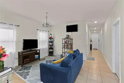 3124 SE 2nd Dr, Homestead, FL 33033 - Photo 2