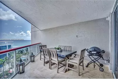 6767 Collins #901, Miami Beach, FL 33141 - Photo 6
