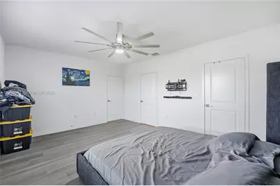 427 NE 6th Ct, Florida City, FL 33034 - Photo 12