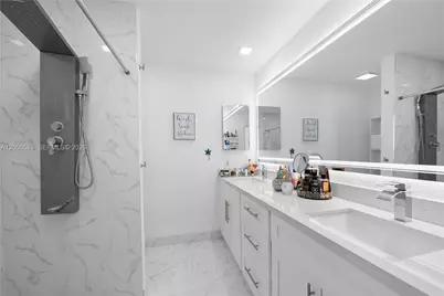 8311 NW 51st Ct, Lauderhill, FL 33351 - Photo 18