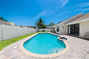 8311 NW 51st Ct, Lauderhill, FL 33351 - Photo 26