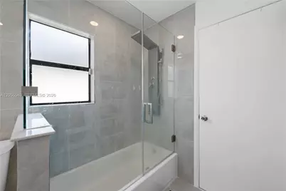 8311 NW 51st Ct, Lauderhill, FL 33351 - Photo 24
