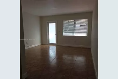 319 Beacom Blvd #319, Miami, FL 33135 - Photo 6