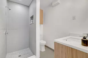 1581 NE 131st Rd, North Miami, FL 33161 - Photo 10