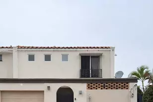 7282 Jacaranda Ln, Miami Lakes, FL 33014 - Photo 2