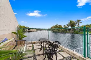 7282 Jacaranda Ln, Miami Lakes, FL 33014 - Photo 52