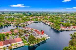 7282 Jacaranda Ln, Miami Lakes, FL 33014 - Photo 8