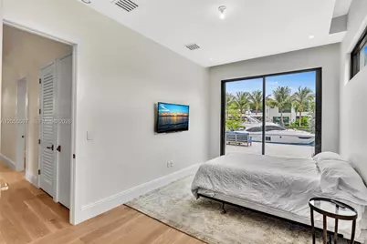 13045 Coronado Ter, North Miami, FL 33181 - Photo 20