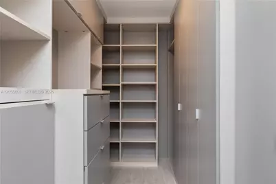 488 NE 18th St #5012, Miami, FL 33132 - Photo 12